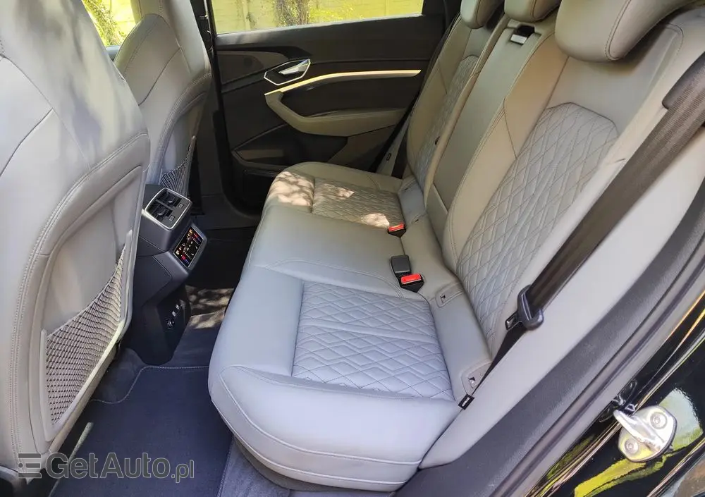 AUDI E-tron 50 Quattro S Line