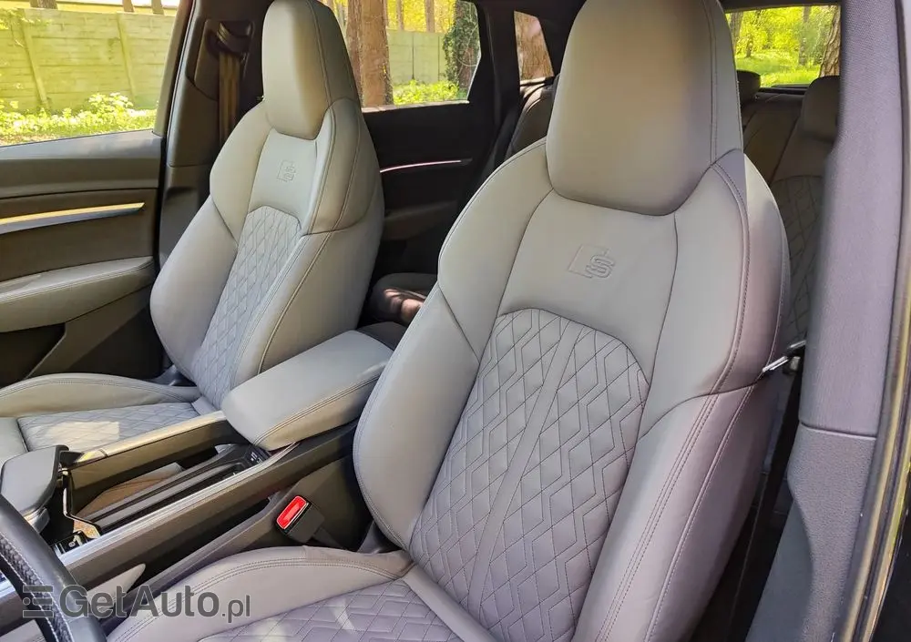 AUDI E-tron 50 Quattro S Line
