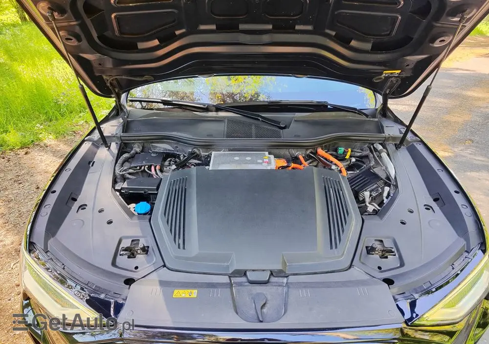 AUDI E-tron 50 Quattro S Line