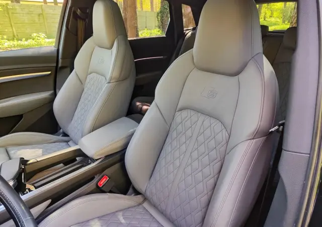 AUDI E-tron 50 Quattro S Line