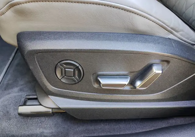 AUDI E-tron 50 Quattro S Line