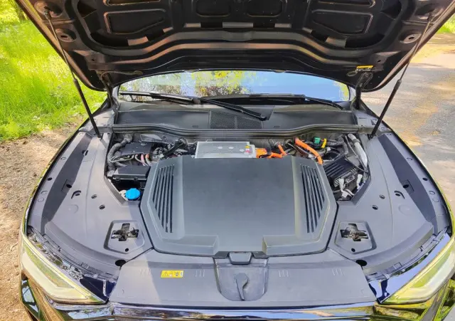 AUDI E-tron 50 Quattro S Line