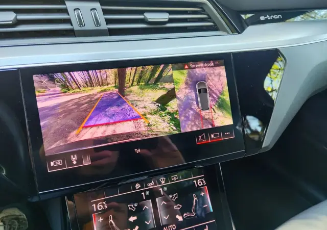 AUDI E-tron 50 Quattro S Line