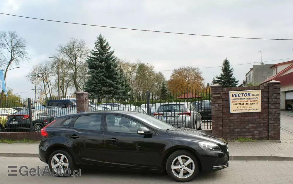 VOLVO V40 D2 Drive-E Kinetic