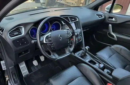 CITROEN DS4 