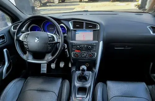 CITROEN DS4 