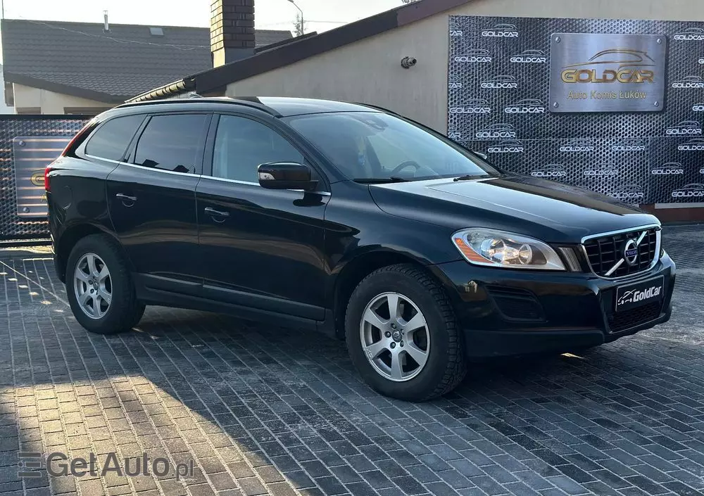 VOLVO XC 60 D3 Base