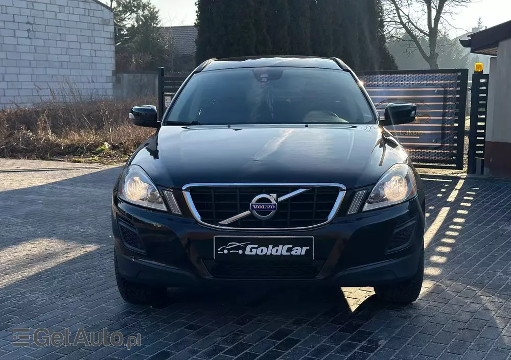 VOLVO XC 60 D3 Base