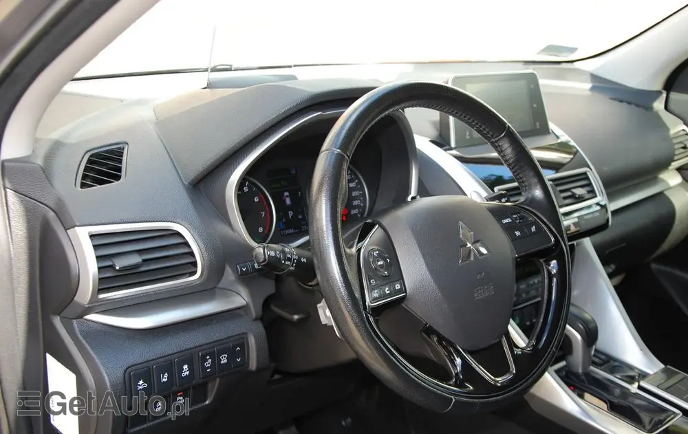 MITSUBISHI Eclipse Cross 1.5 T GPF Intense Pro CVT