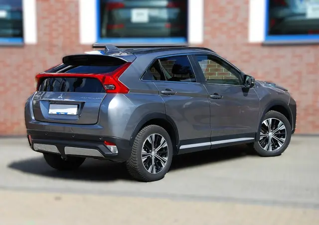 MITSUBISHI Eclipse Cross 1.5 T GPF Intense Pro CVT