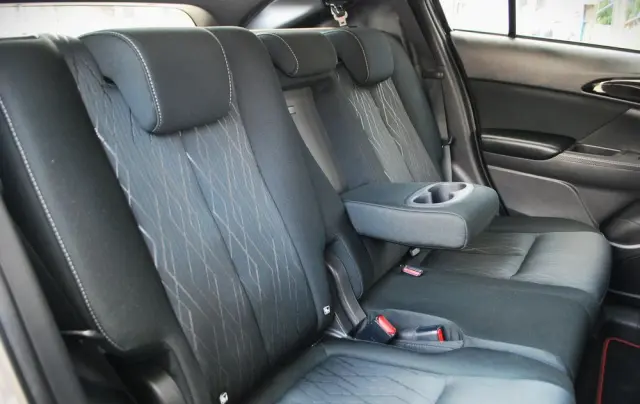 MITSUBISHI Eclipse Cross 1.5 T GPF Intense Pro CVT