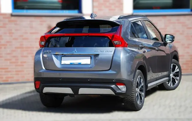 MITSUBISHI Eclipse Cross 1.5 T GPF Intense Pro CVT