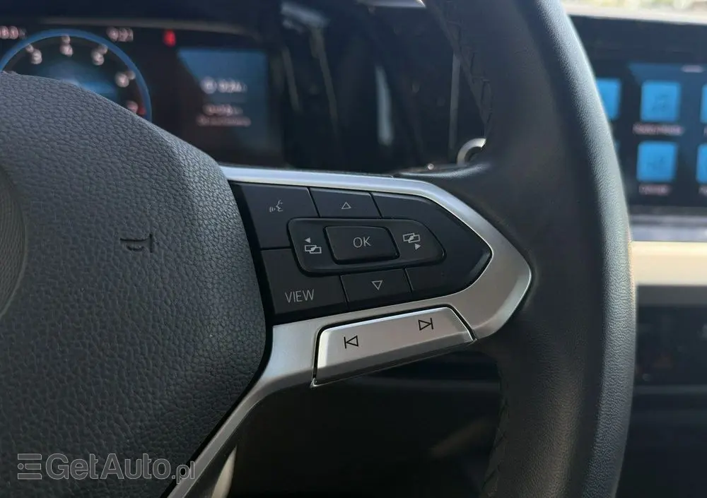 VOLKSWAGEN Golf 1.0 TSI