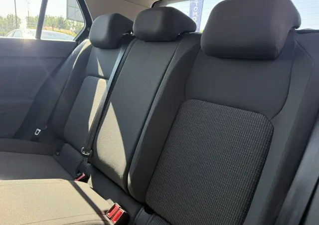 VOLKSWAGEN Golf 1.0 TSI