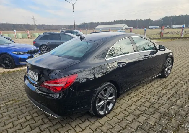 MERCEDES-BENZ CLA 200 UrbanStyle Edition