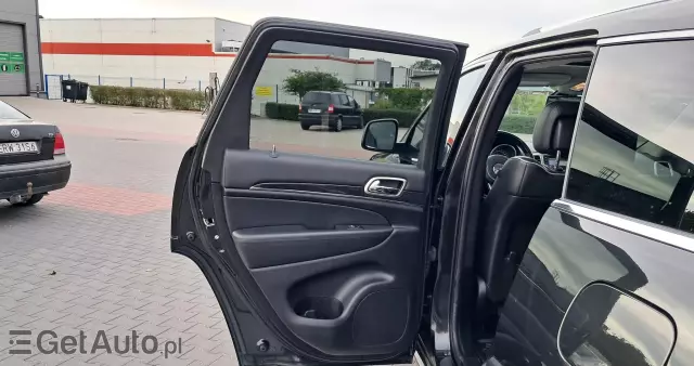 JEEP Grand Cherokee Overland Summit