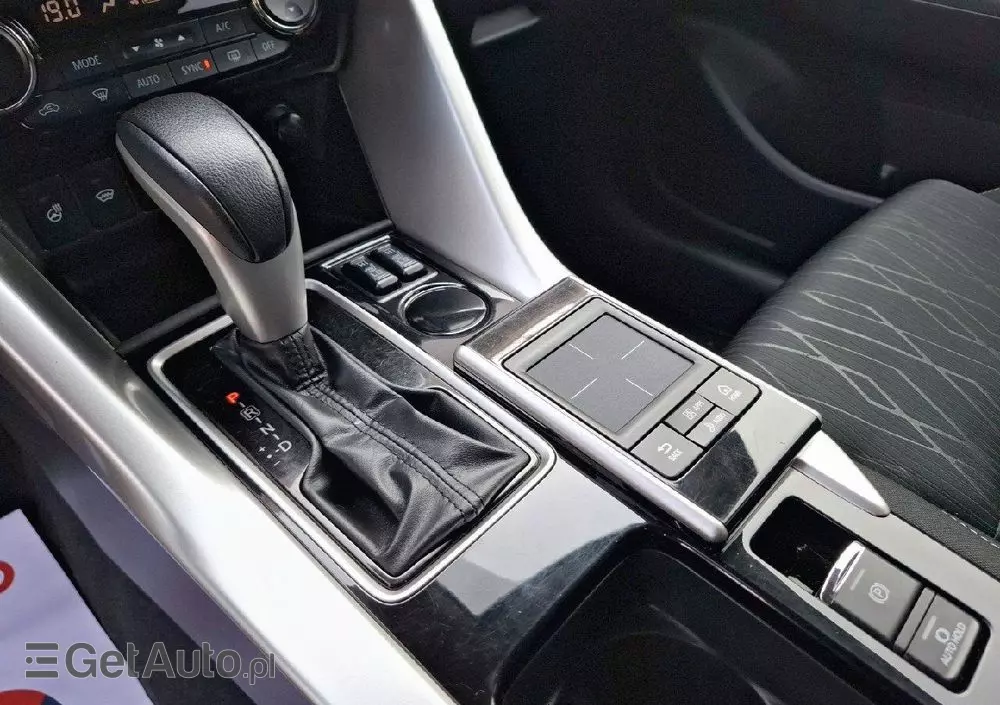 MITSUBISHI Eclipse Cross 1.5 T Intense CVT