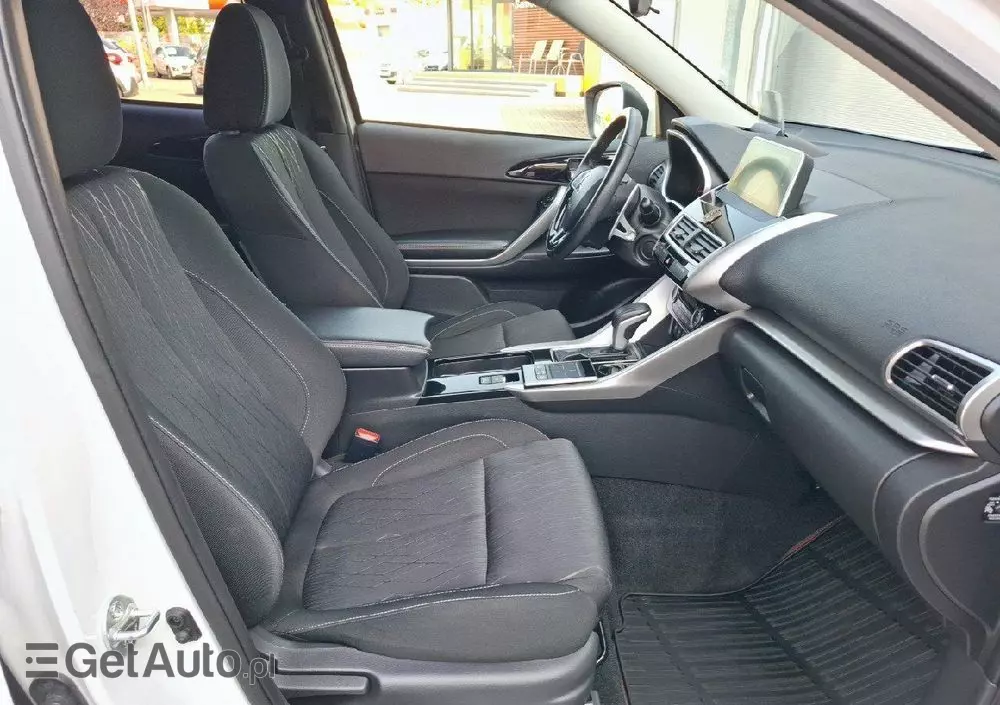 MITSUBISHI Eclipse Cross 1.5 T Intense CVT