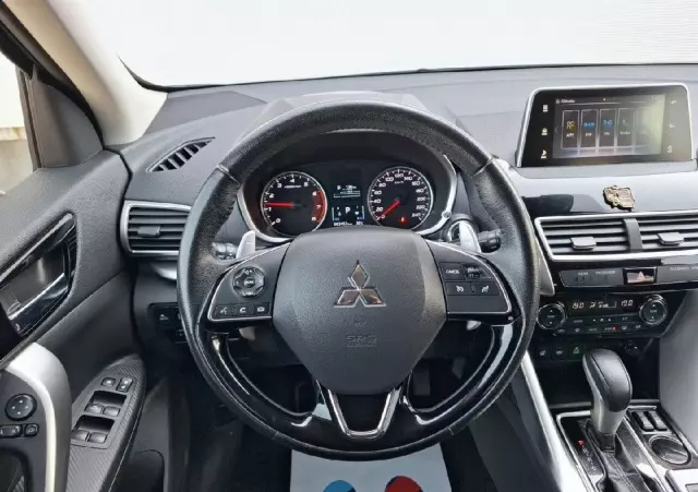 MITSUBISHI Eclipse Cross 1.5 T Intense CVT