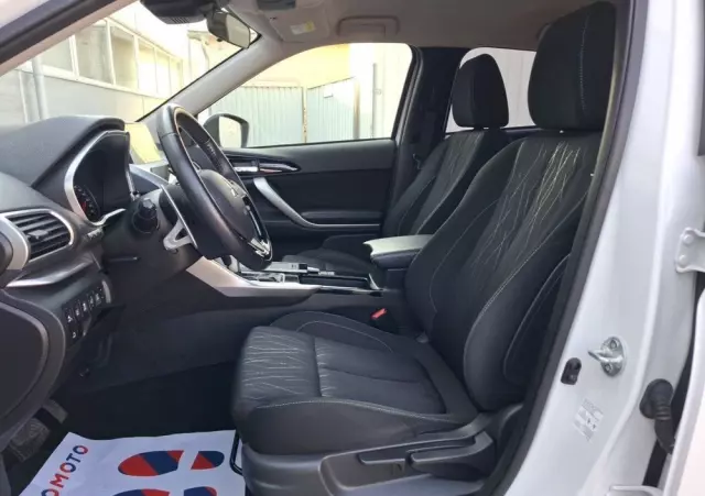 MITSUBISHI Eclipse Cross 1.5 T Intense CVT