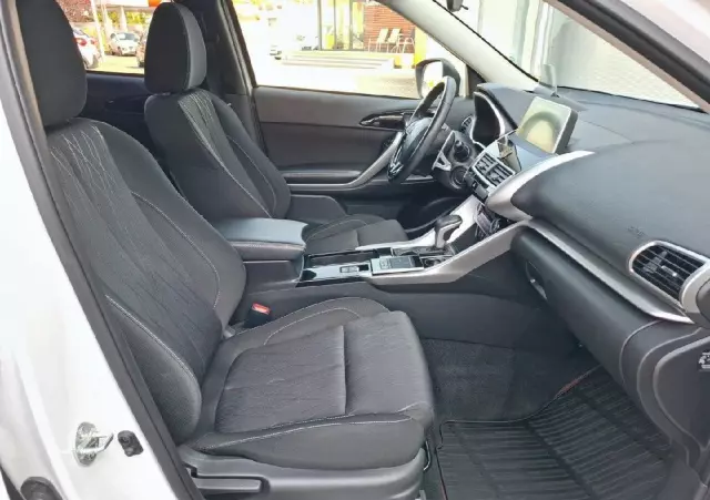 MITSUBISHI Eclipse Cross 1.5 T Intense CVT