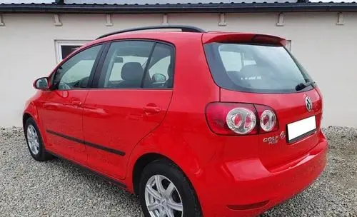 VOLKSWAGEN Golf Plus 