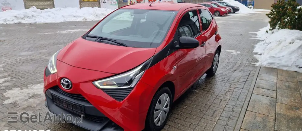 TOYOTA Aygo 1.0 VVT-i Color Edition