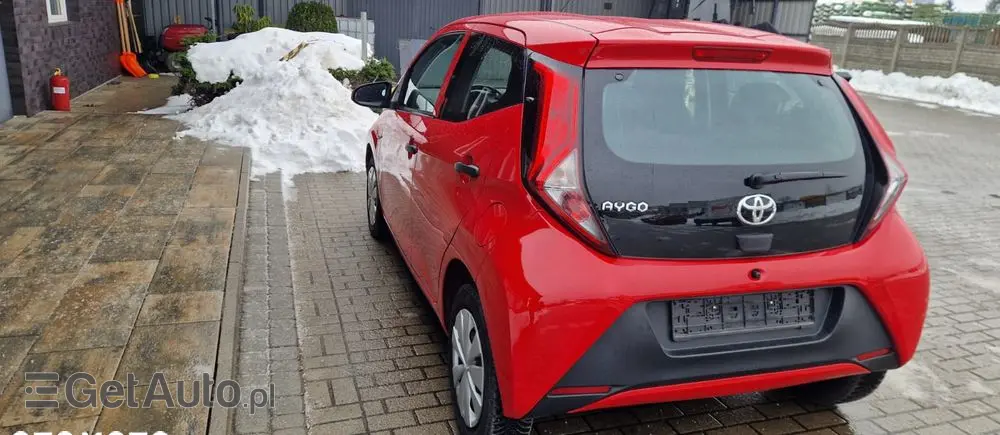 TOYOTA Aygo 1.0 VVT-i Color Edition