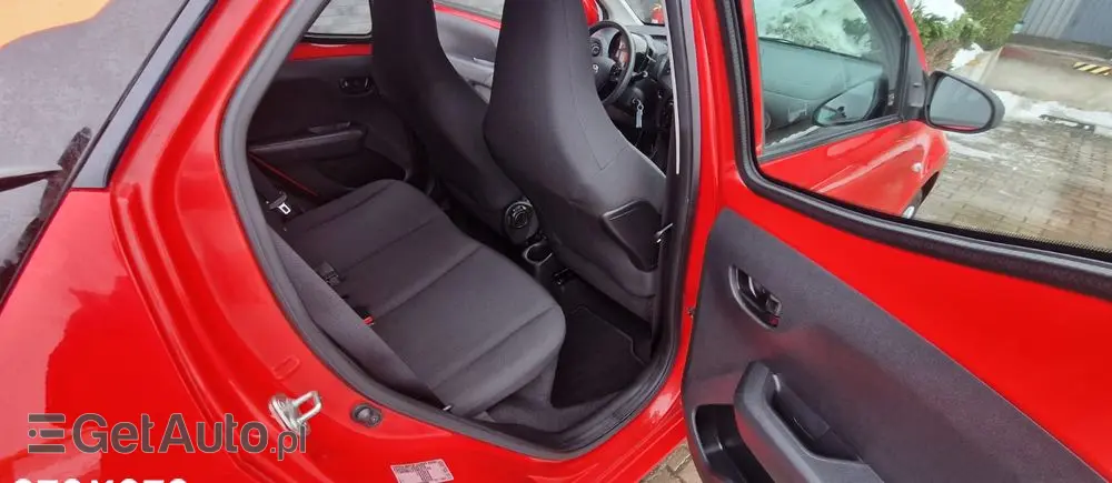 TOYOTA Aygo 1.0 VVT-i Color Edition