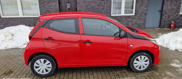 TOYOTA Aygo 1.0 VVT-i Color Edition