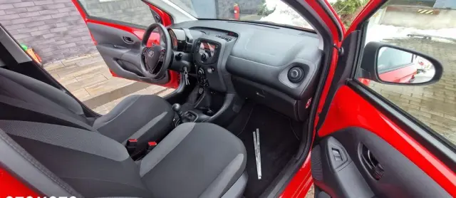 TOYOTA Aygo 1.0 VVT-i Color Edition