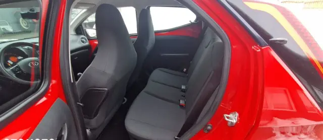 TOYOTA Aygo 1.0 VVT-i Color Edition