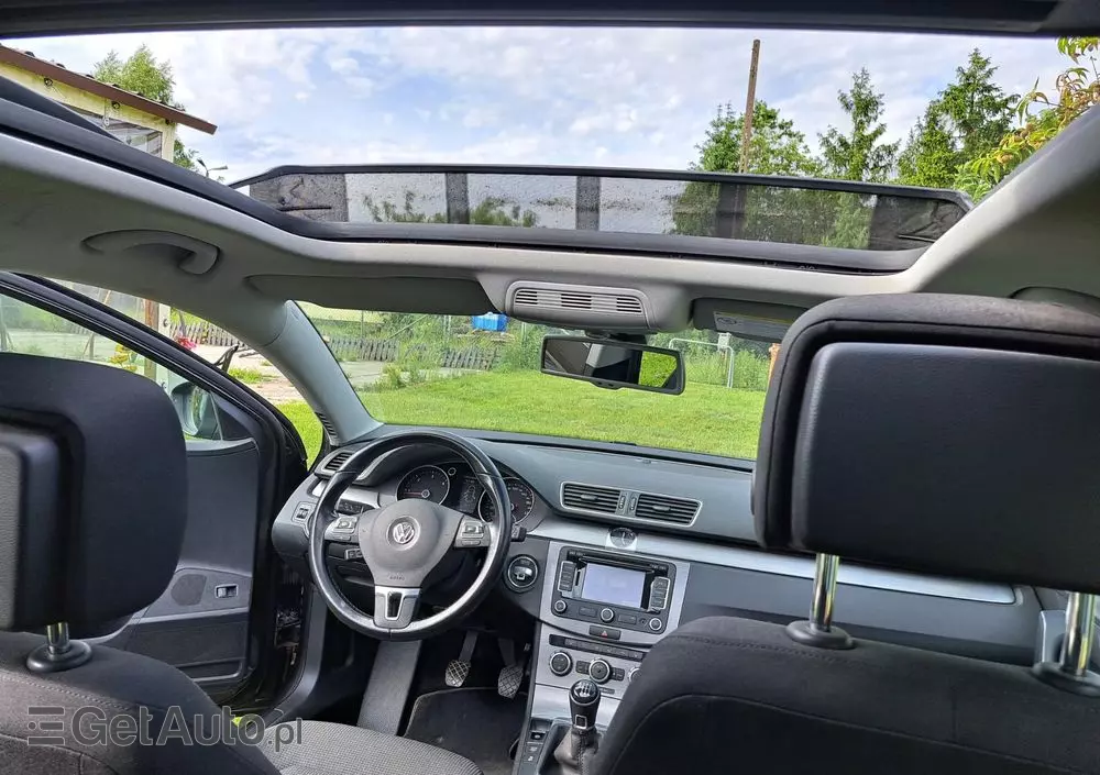 VOLKSWAGEN Passat 2.0 TDI BlueMotion Technology Comfortline