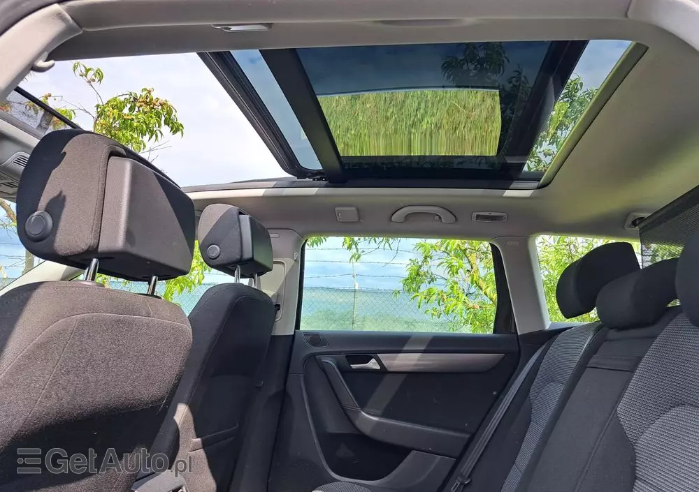 VOLKSWAGEN Passat 2.0 TDI BlueMotion Technology Comfortline