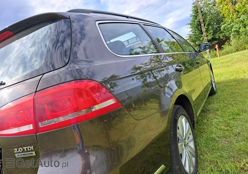 VOLKSWAGEN Passat 2.0 TDI BlueMotion Technology Comfortline