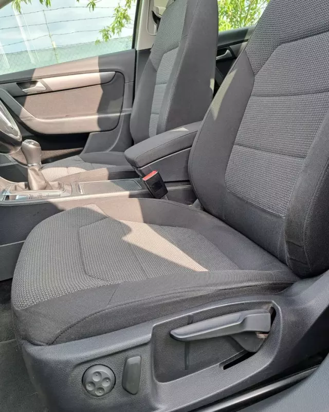 VOLKSWAGEN Passat 2.0 TDI BlueMotion Technology Comfortline