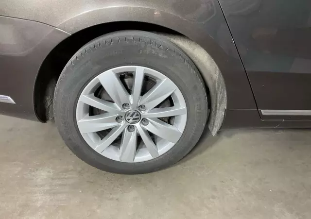 VOLKSWAGEN Passat 2.0 TDI BlueMotion Technology Comfortline