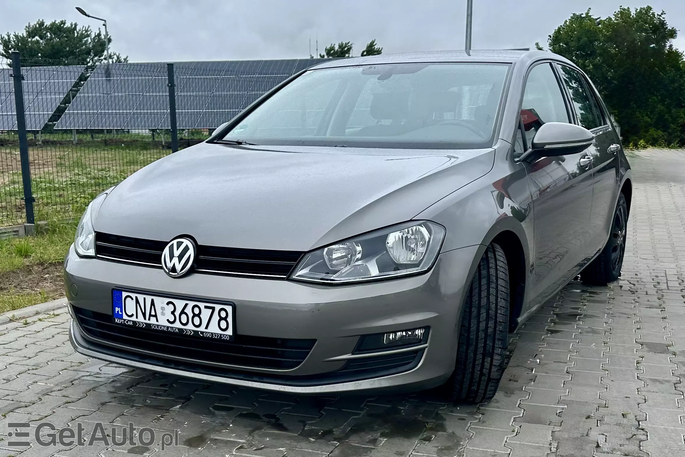 VOLKSWAGEN Golf Start