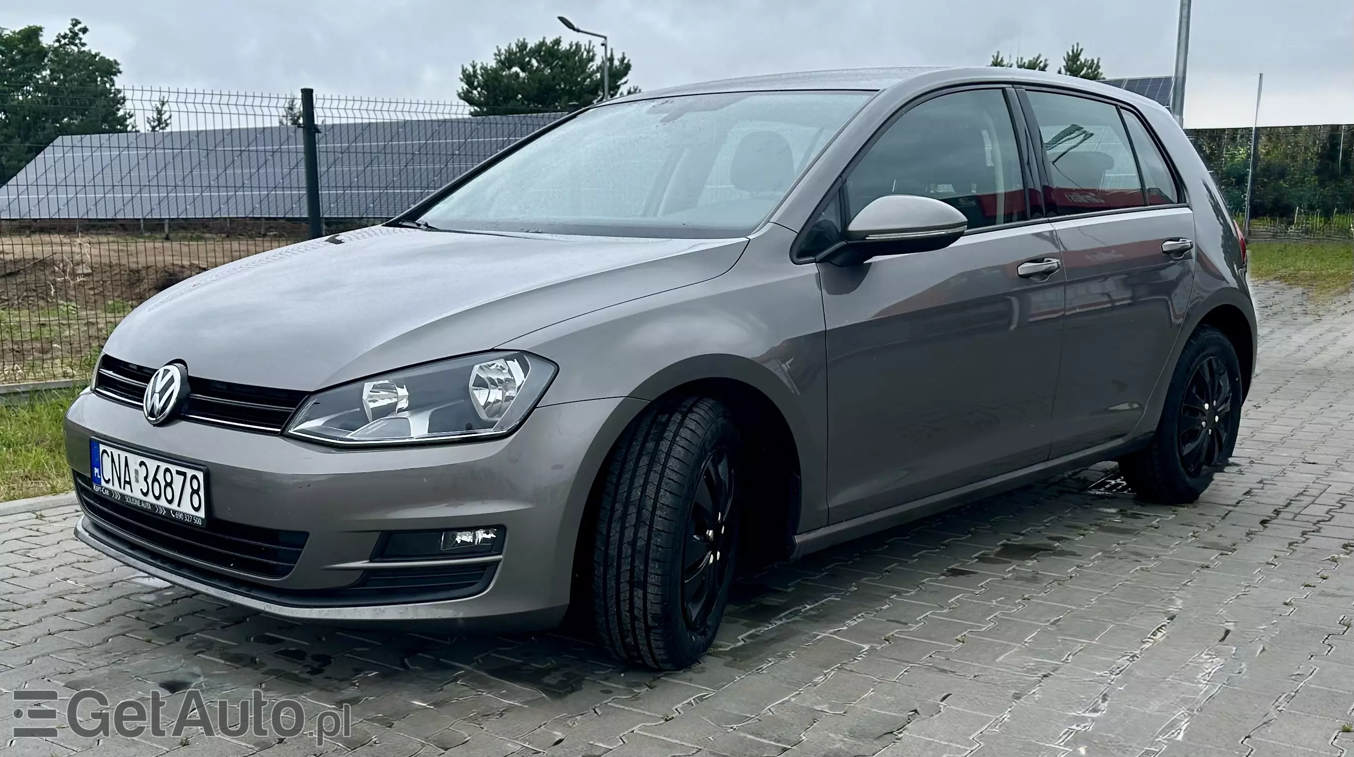 VOLKSWAGEN Golf Start