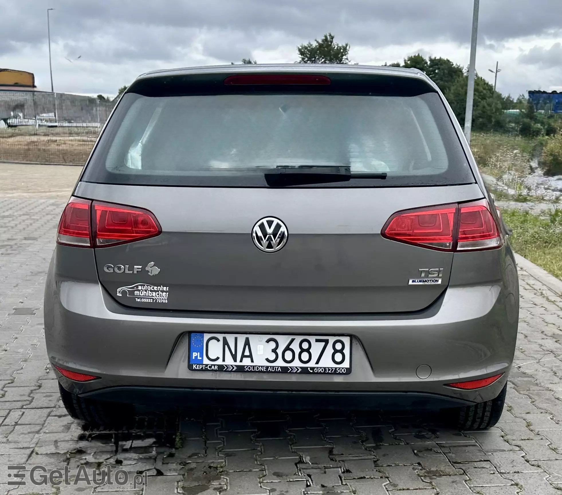 VOLKSWAGEN Golf Start