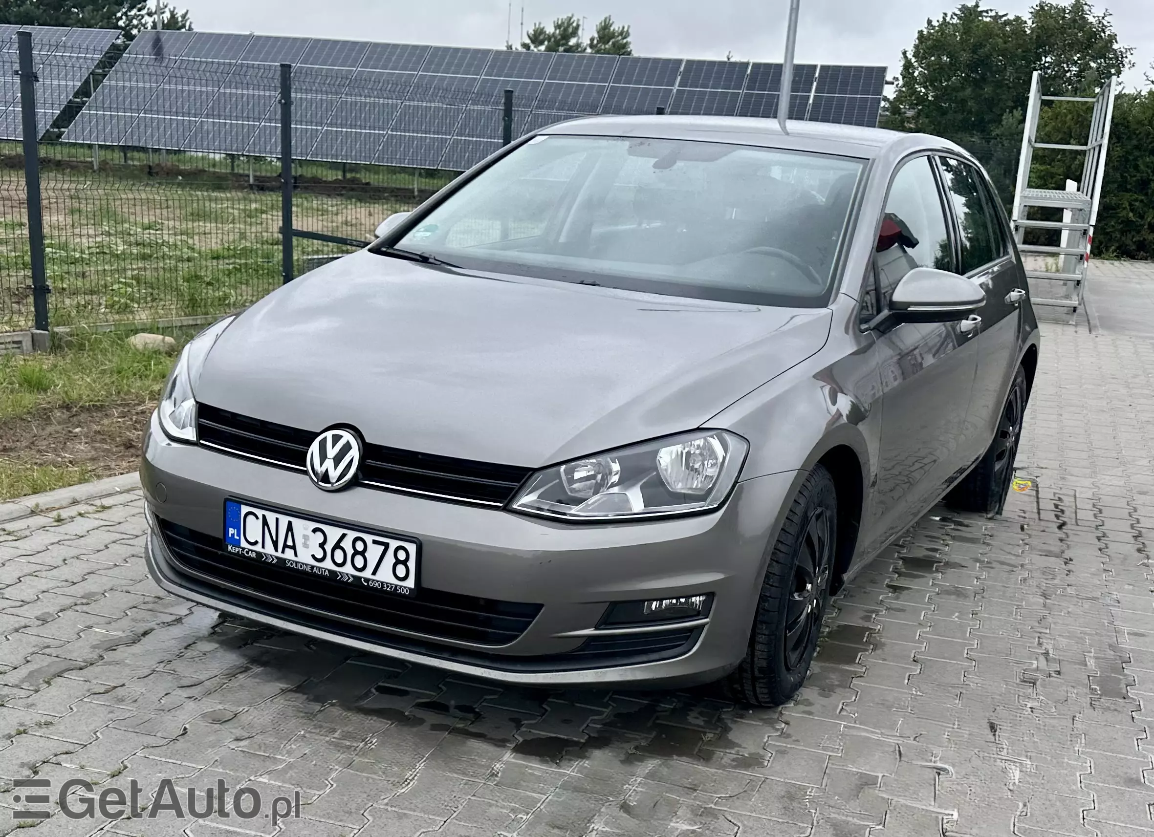 VOLKSWAGEN Golf Start