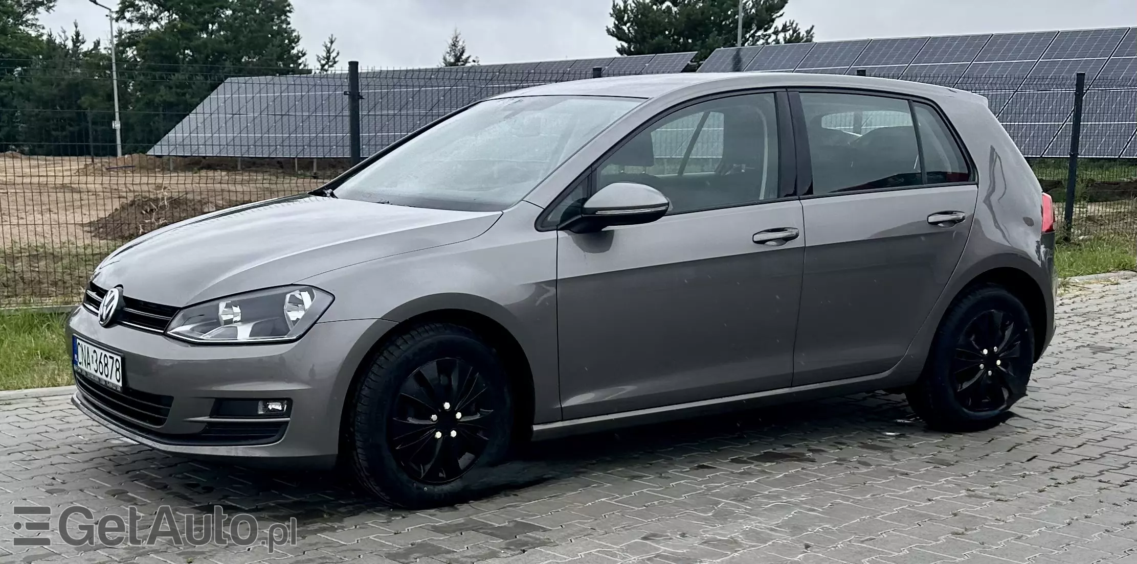 VOLKSWAGEN Golf Start