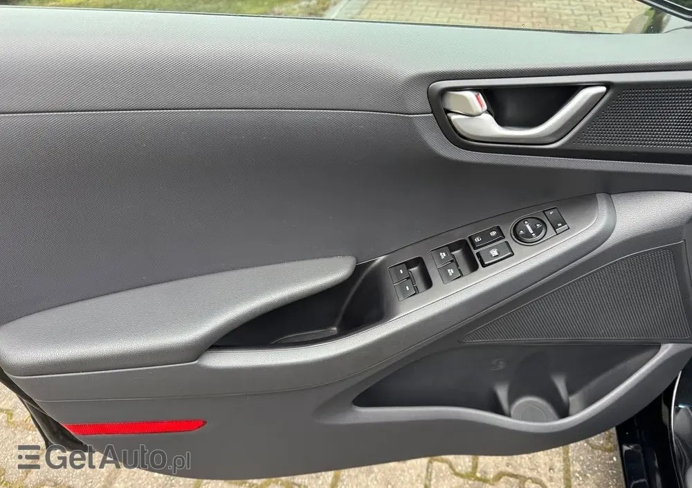 HYUNDAI IONIQ 1.6 GDI Advantage
