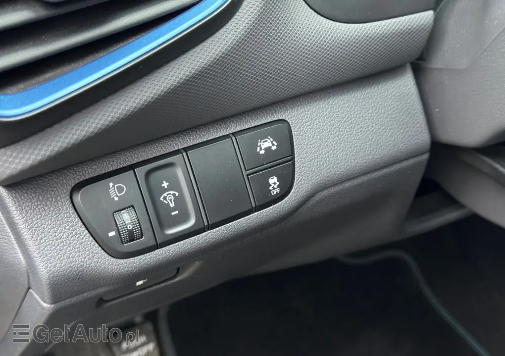 HYUNDAI IONIQ 1.6 GDI Advantage