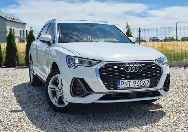 AUDI Q3 45 TFSI Quattro S Line S tronic
