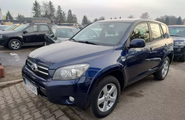 TOYOTA RAV4 2.2 D-CAT (177 KM) 4WD