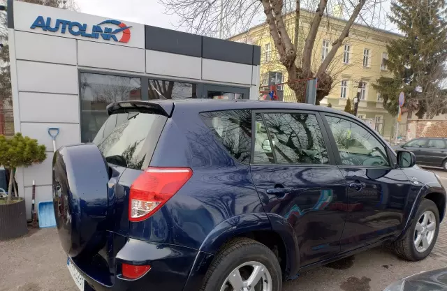 TOYOTA RAV4 2.2 D-CAT (177 KM) 4WD