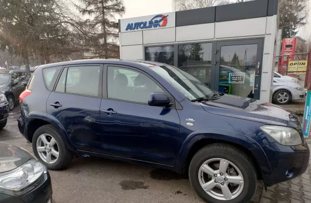 TOYOTA RAV4 2.2 D-CAT (177 KM) 4WD
