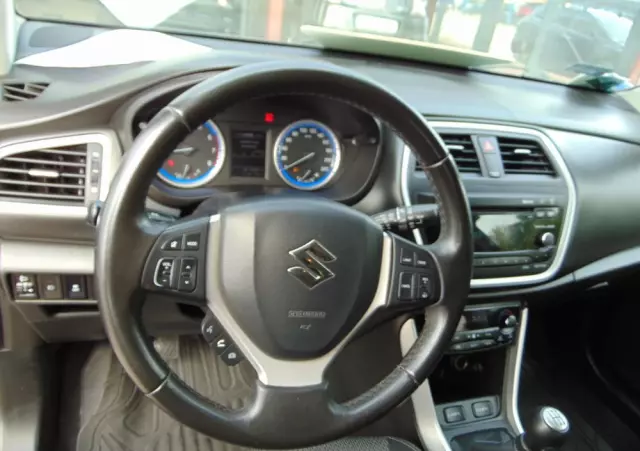 SUZUKI SX4 1.6 Comfort 4WD