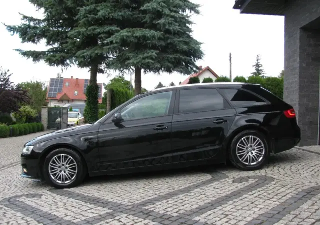 AUDI A4 Avant 2.0 TDI